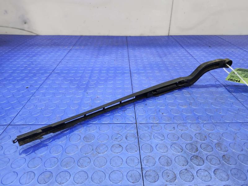 2007 Toyota Tundra Wiper Arm