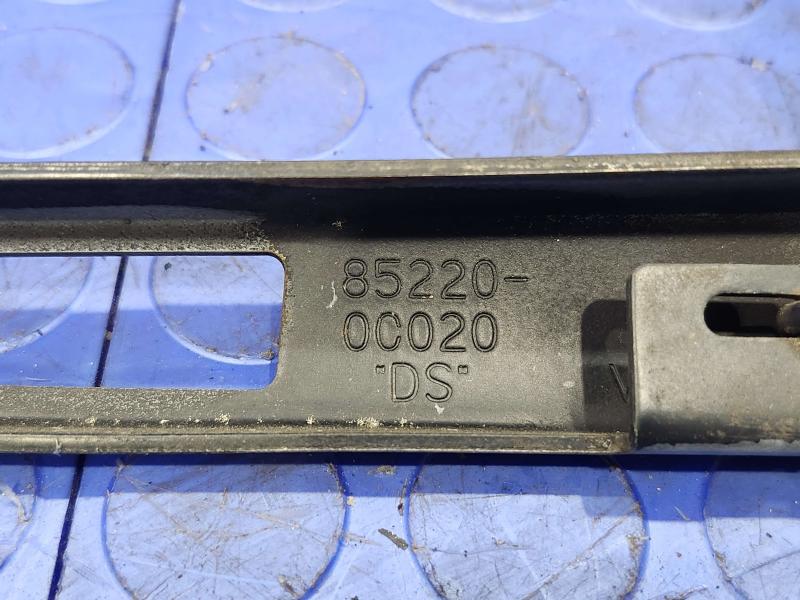 2007 Toyota Tundra Wiper Arm