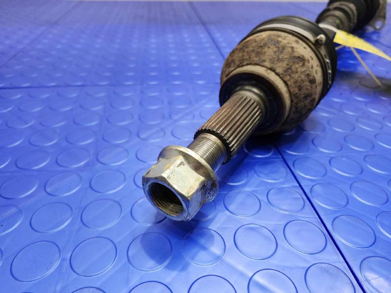 2013 Nissan Juke Axle Shaft