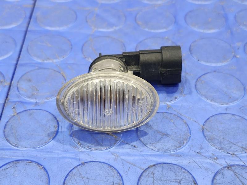 2011 Maserati Quattroporte Fog/Mark/Park/Turn Light/Lamp