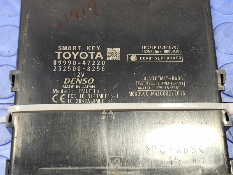 2018-2020 Toyota Prius Smart Key Computer Control Module OEM 89990-47220
