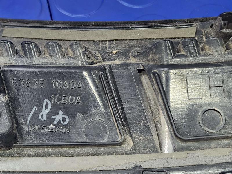 2013 Infiniti FX35 Fender Moulding