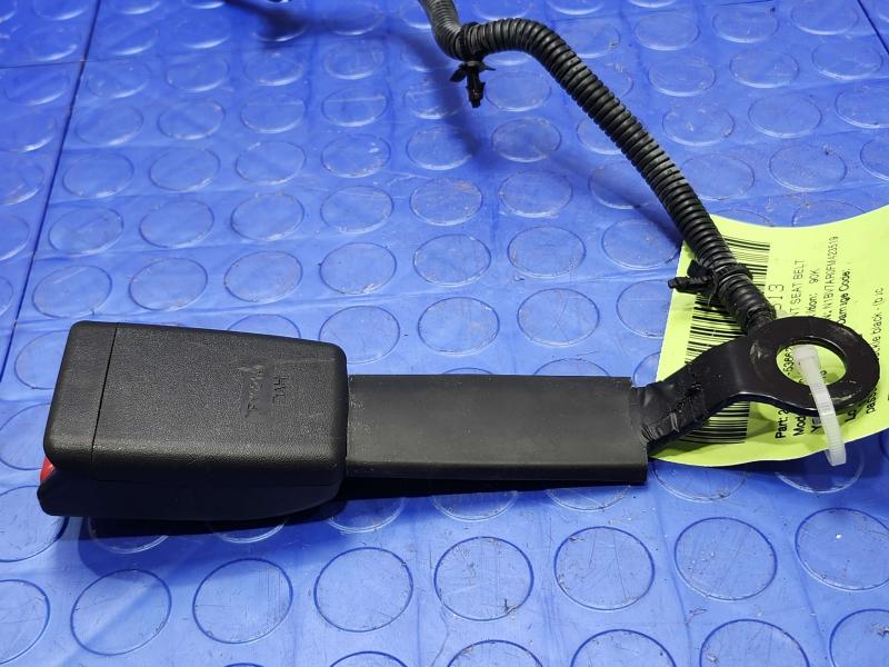 2015 Infiniti Q50 Front Seat Belt