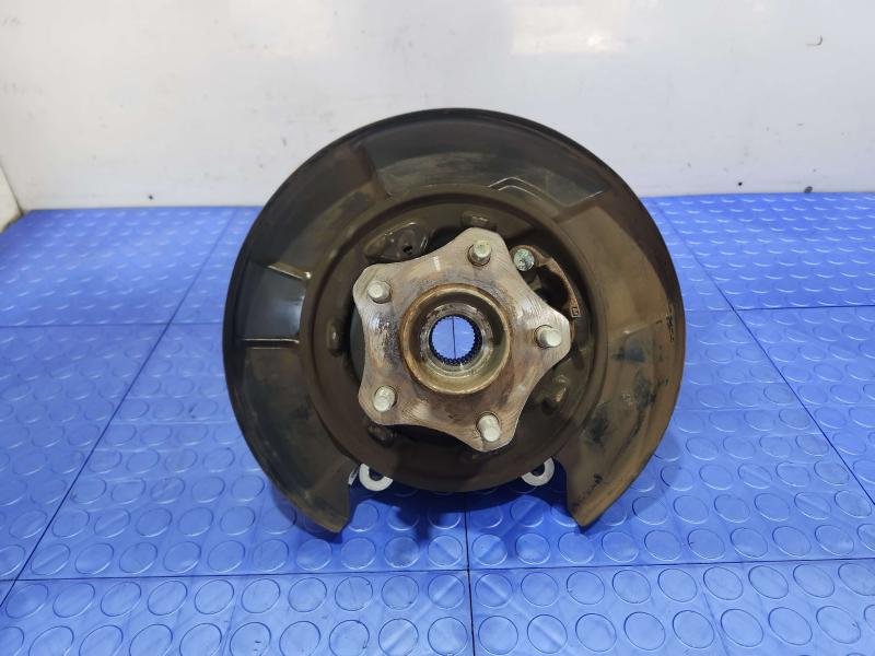 2013 Infiniti FX35 Rear Knuckle/Stub Axle