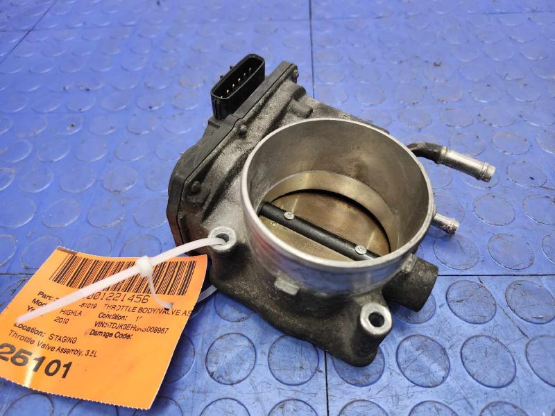 2010 Toyota Highlander Throttle Body/Valve Assy