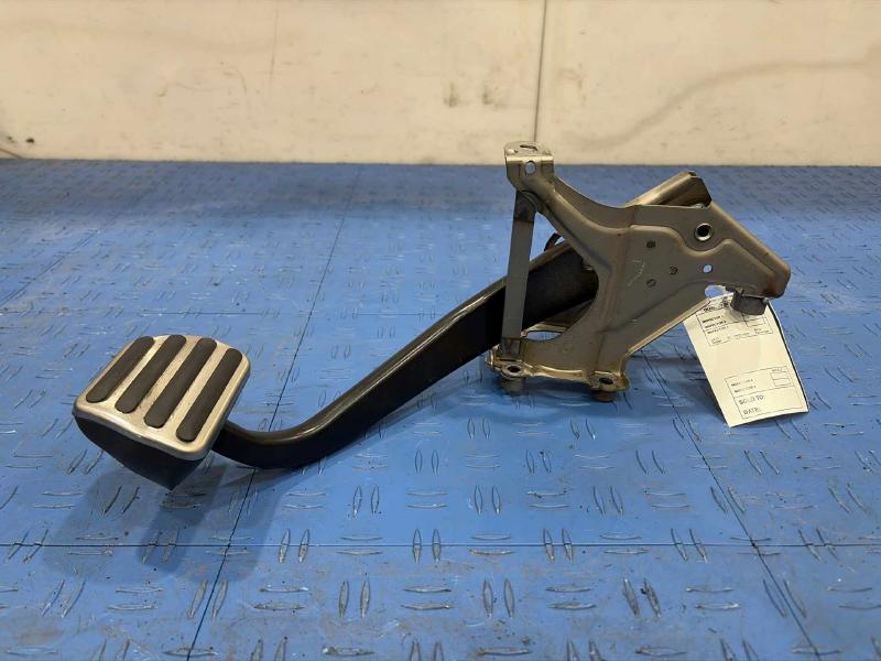 2016 Land Rover Range Rov Brake Pedal
