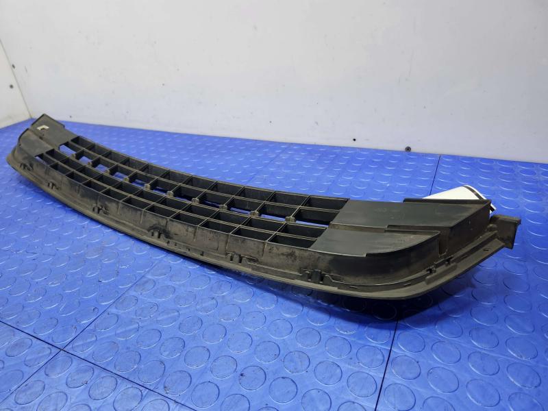 2019 Honda HR-V Grille