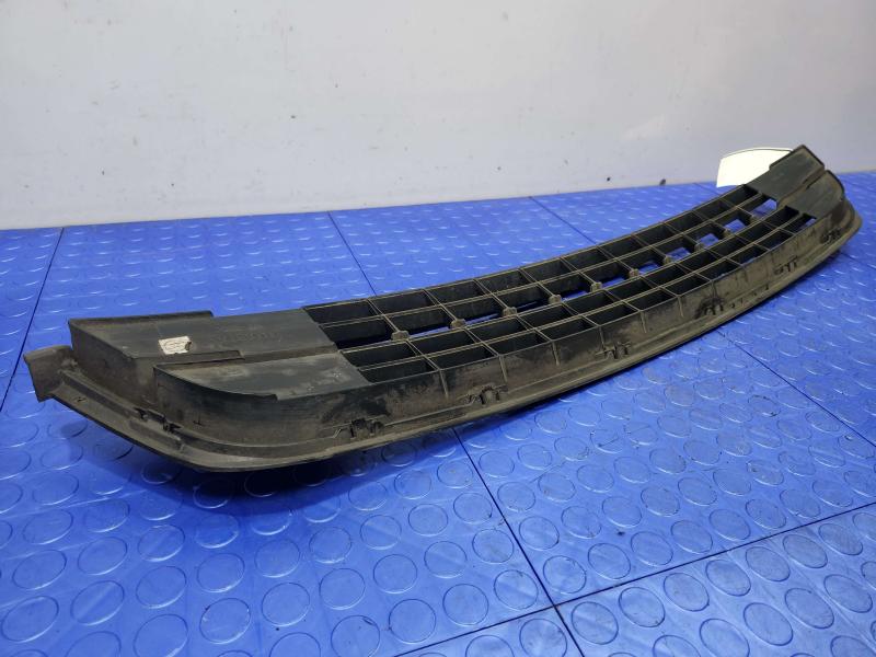 2019 Honda HR-V Grille