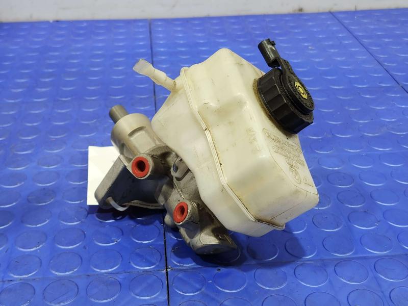 2008 BMW 128i Master Cylinder