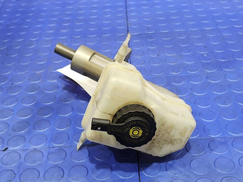 2008 BMW 128i Master Cylinder