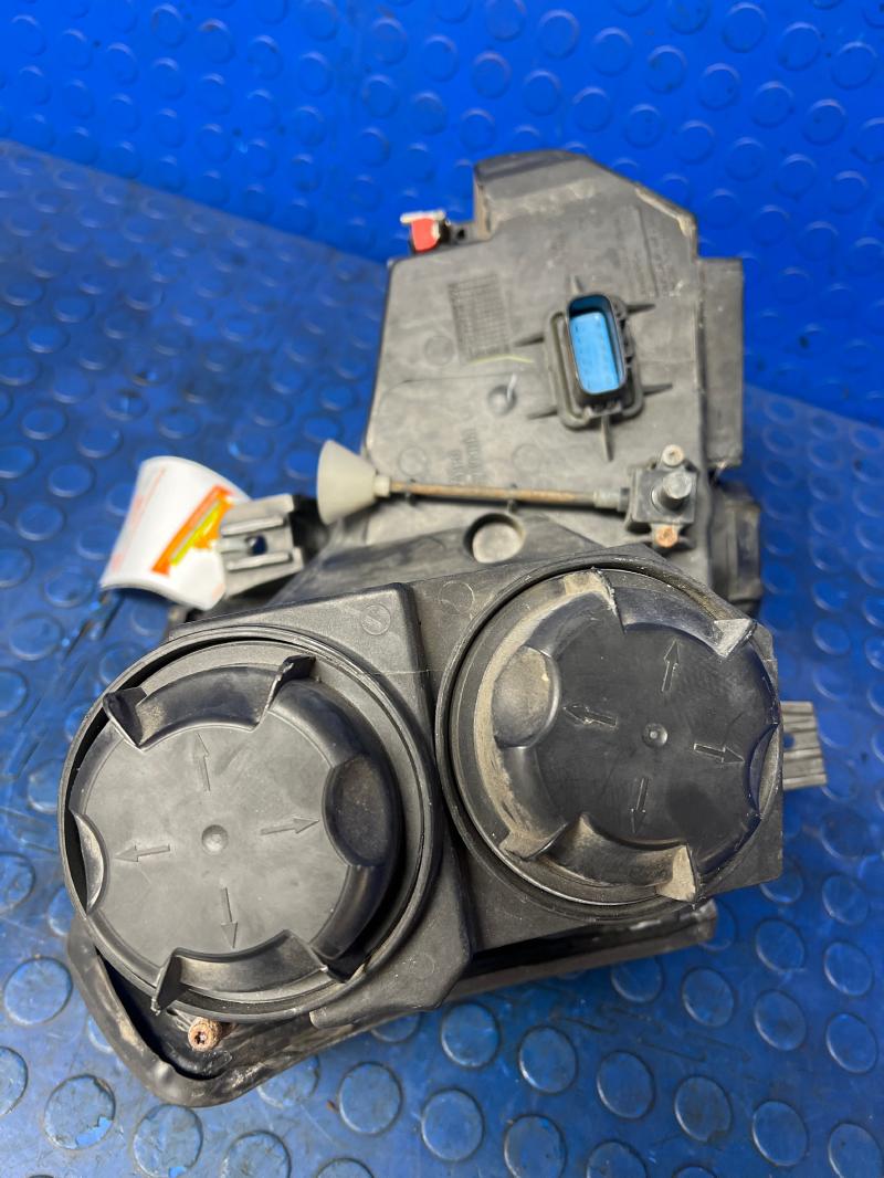 2003 Cadillac CTS Headlamp Assembly