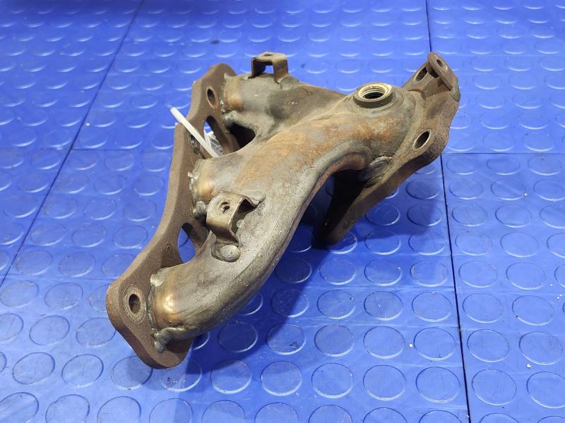 2015 Nissan Murano Exhaust Manifold