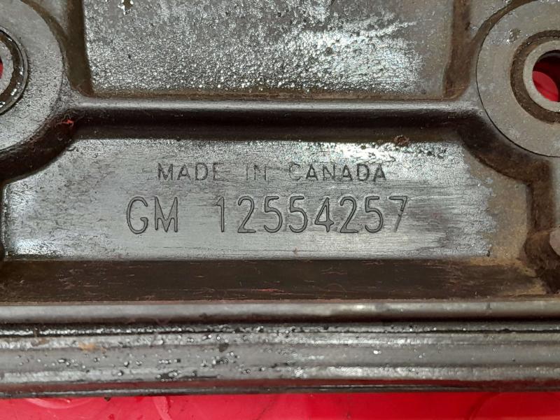 2008 Chevrolet Silverado 1500 Valve Cover