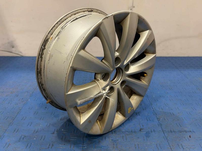 2015 Volkswagen Passat Wheel