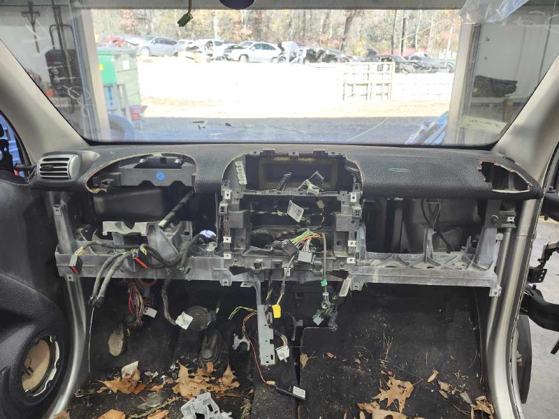 2009 Smart Fortwo Dash Panel