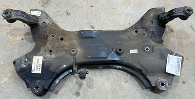 2016 Kia Sedona Crossmember/Cradle/Undercarria