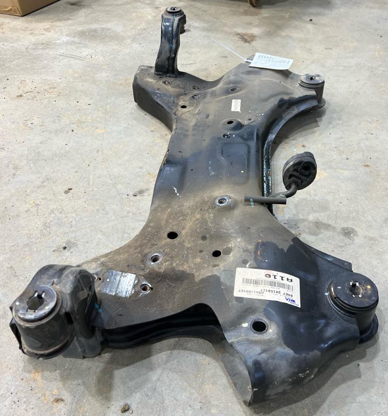 2016 Kia Sedona Crossmember/Cradle/Undercarria