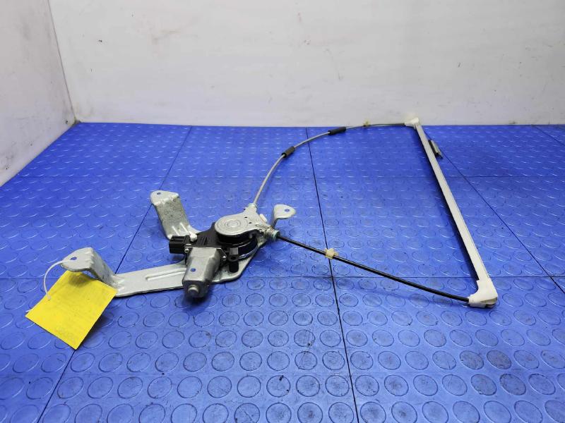 2006 Honda Ridgeline Back Glass Regulator