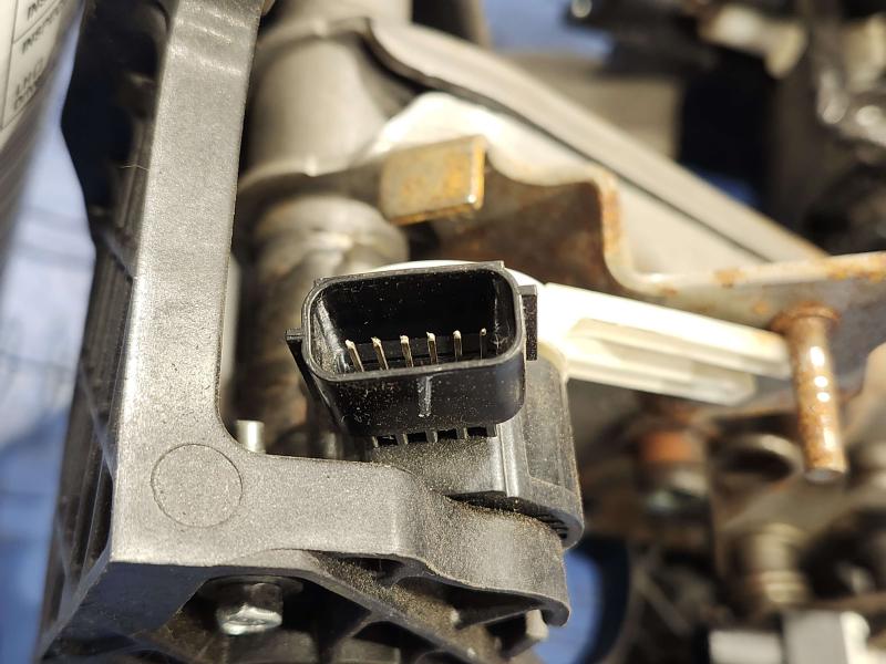 2015 Chevrolet Tahoe Brake Pedal