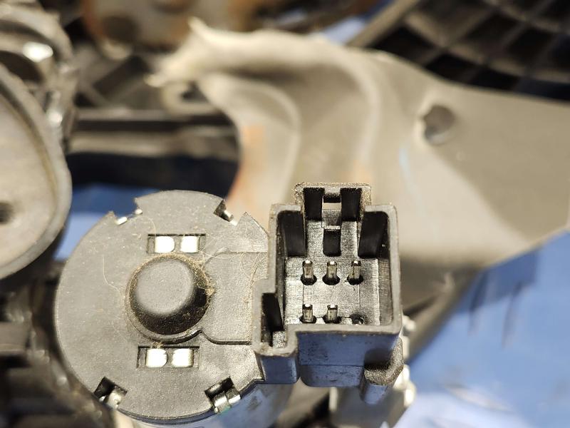 2015 Chevrolet Tahoe Brake Pedal