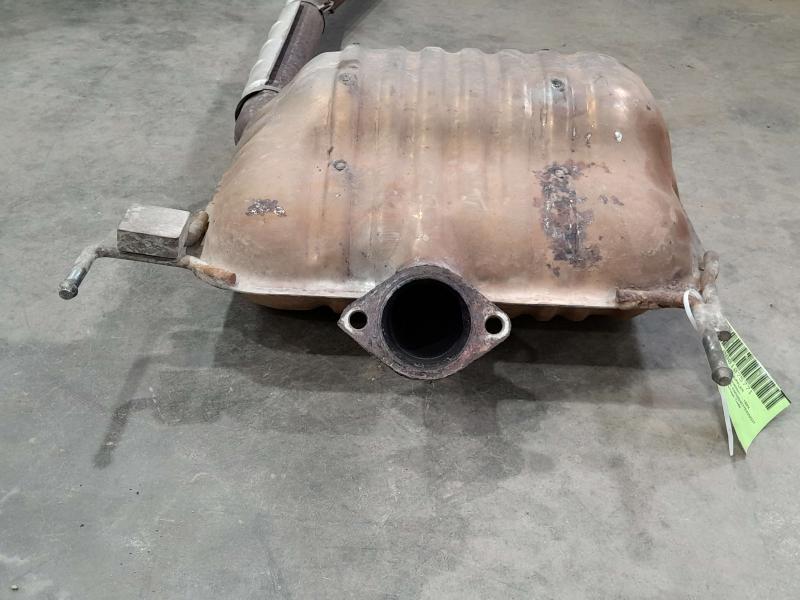 2014 Kia Sedona Muffler