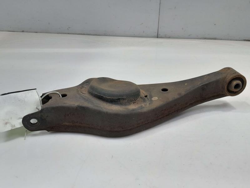 2014 Kia Sedona Lower Control Arm Rr