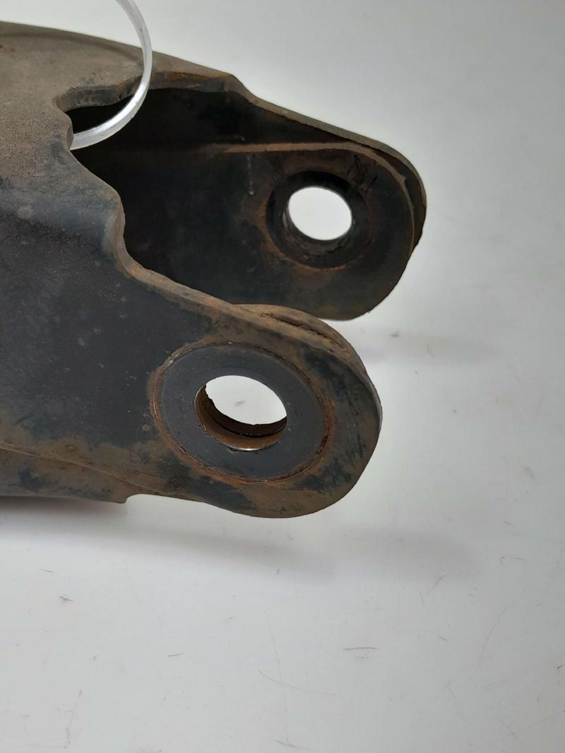 2014 Kia Sedona Lower Control Arm Rr