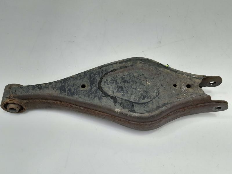 2014 Kia Sedona Lower Control Arm Rr