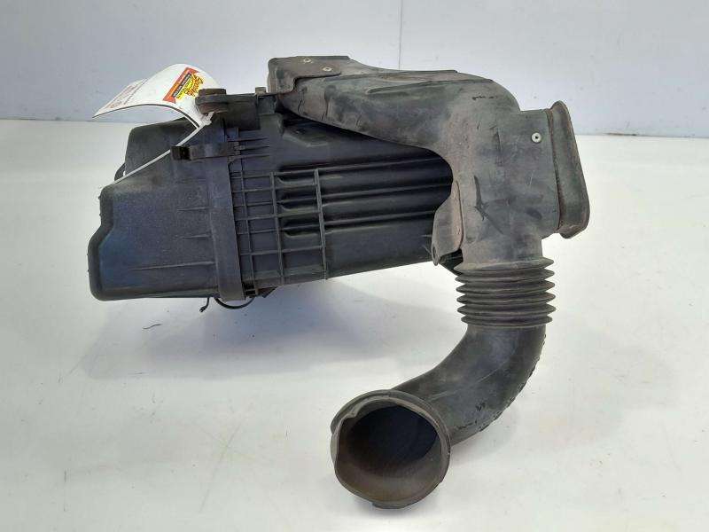 1992 Toyota Previa Air Cleaner