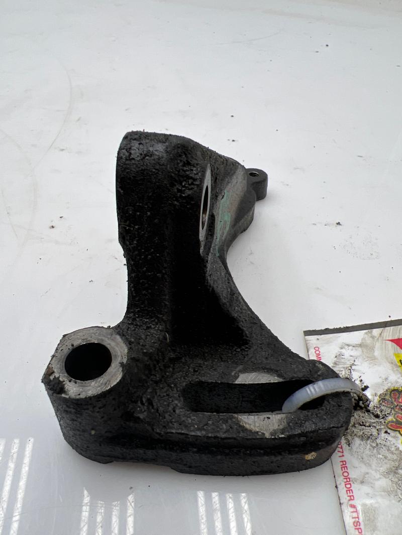 1986 - 1989 Honda Accord 2.0L Power Steering Pump Bracket OEM 56994-PH1-000