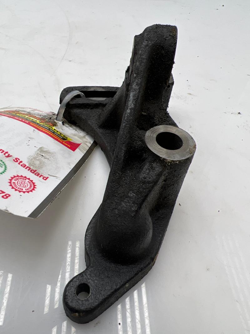 1986 - 1989 Honda Accord 2.0L Power Steering Pump Bracket OEM 56994-PH1-000