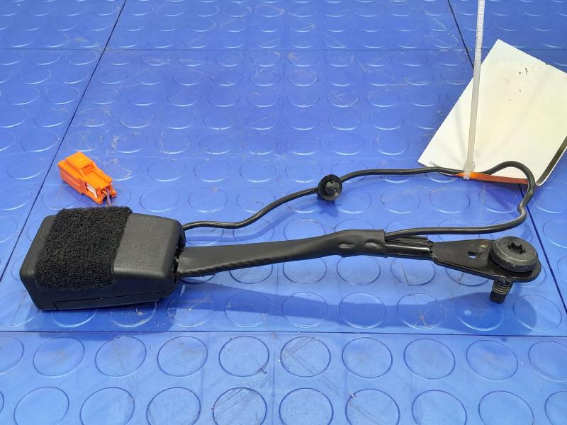 2017 Jaguar XE Front Seat Belt