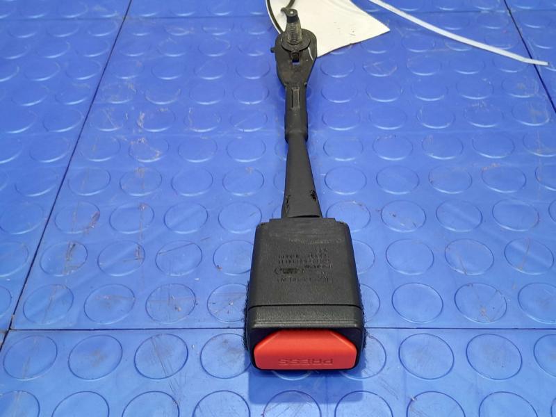2017 Jaguar XE Front Seat Belt