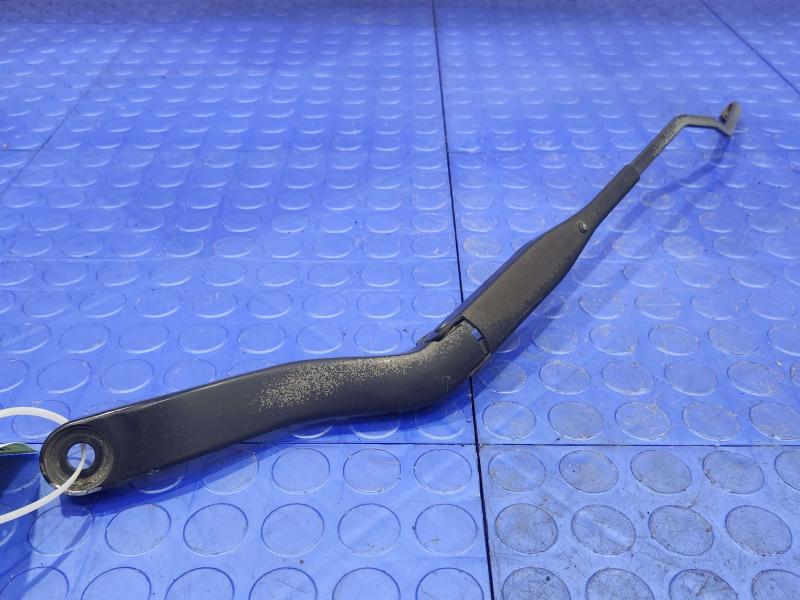 2010 Dodge Ram 1500 Wiper Arm