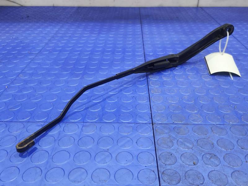 2010 Dodge Ram 1500 Wiper Arm