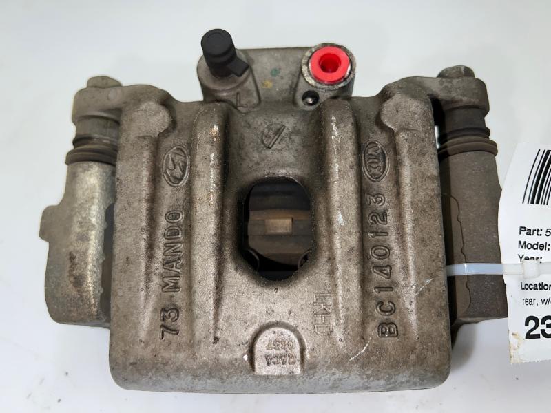 2017 Kia Sorento Caliper