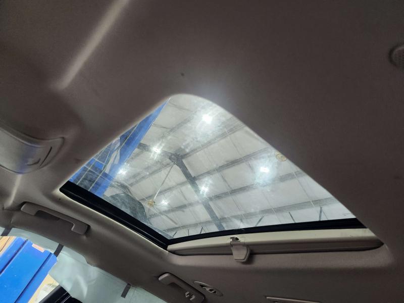 2017 GMC Acadia Roof Glass (Glass Only)