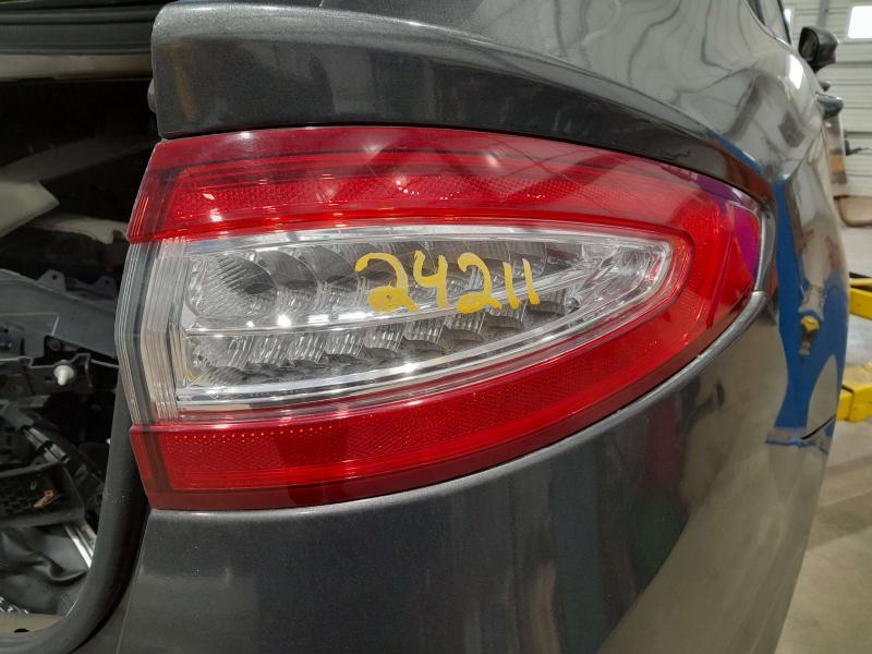 2015 Ford Fusion Tail Light Assembly