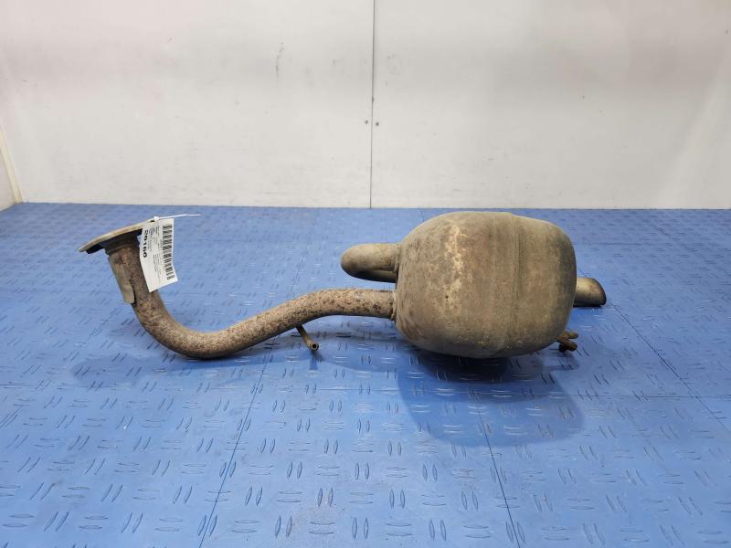 2013 Toyota Yaris Muffler