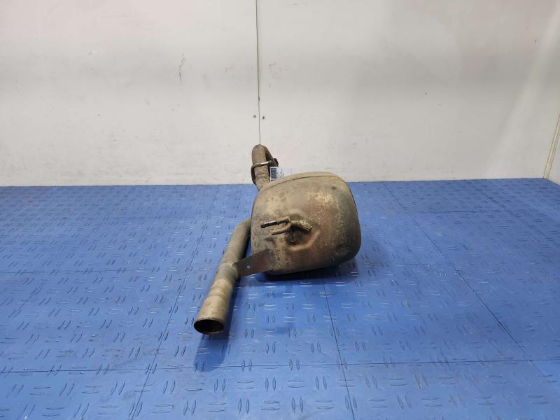 2013 Toyota Yaris Muffler