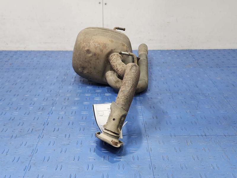 2013 Toyota Yaris Muffler