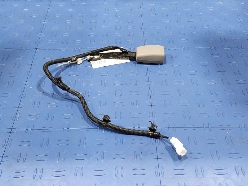 2017 Toyota Corolla Front Seat Belt