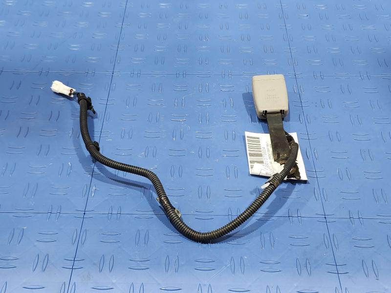 2017 Toyota Corolla Front Seat Belt