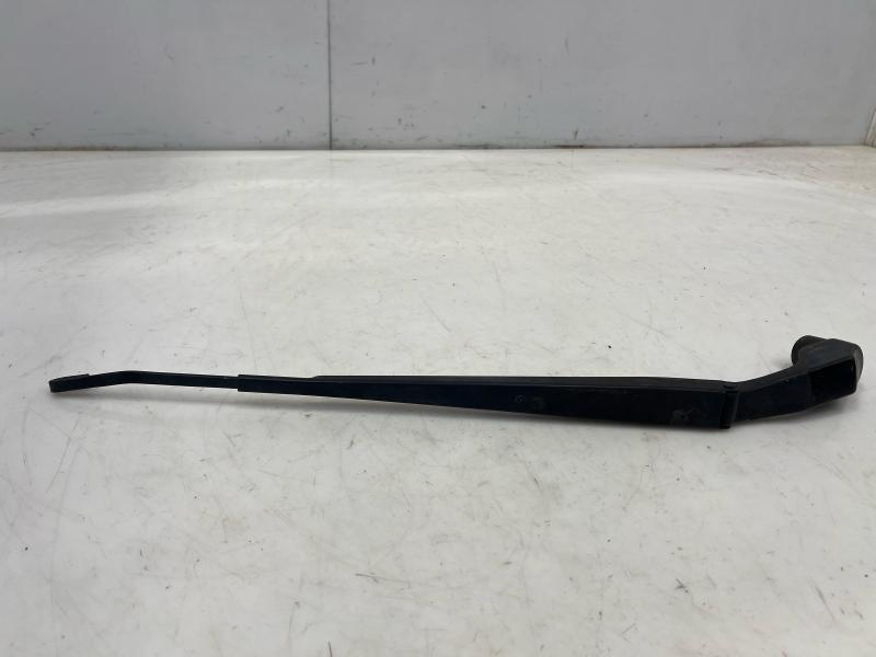 2014 Nissan Versa Wiper Arm