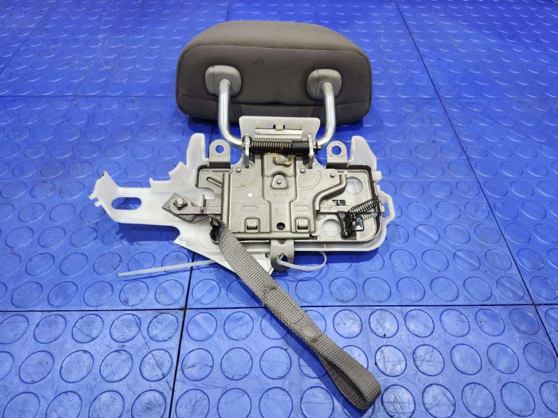2013 Honda CR-V Headrest