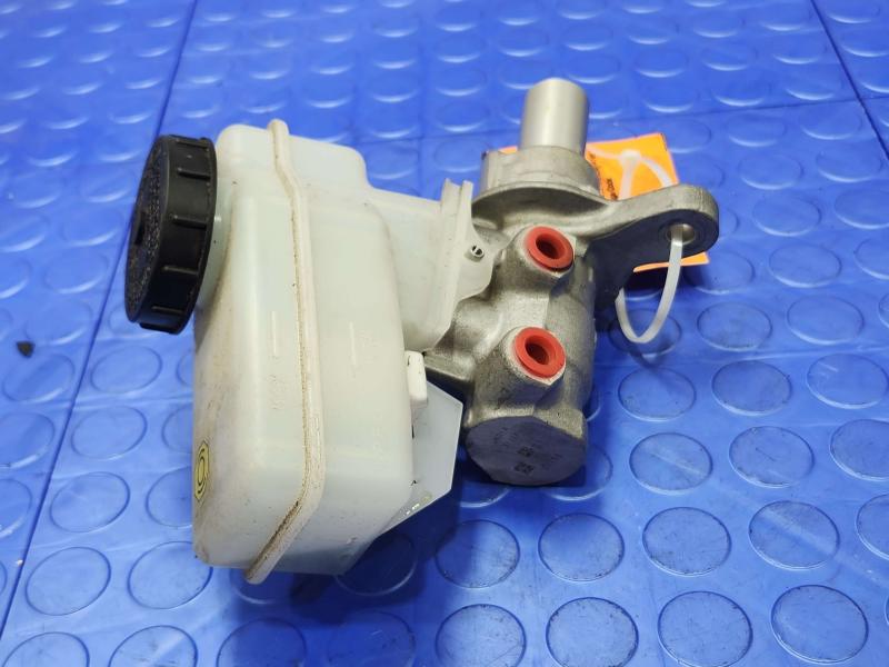 2009-2013 Infiniti FX35 FX37 FX50 OEM Brake Master Cylinder Assembly D6010JK01A