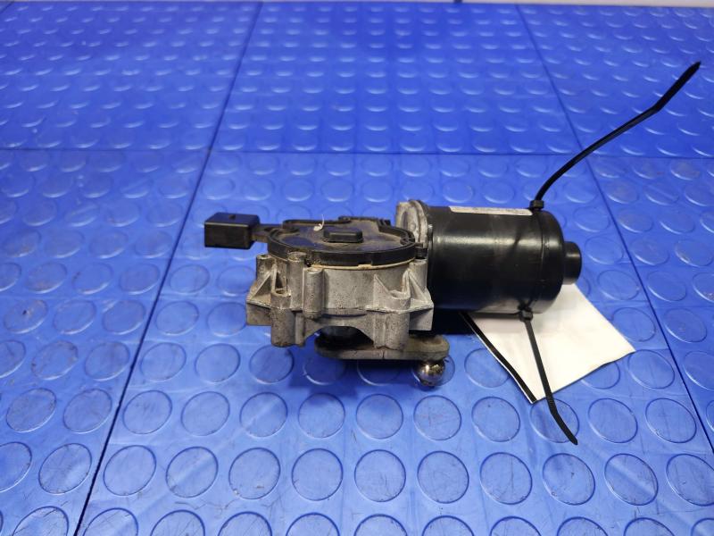 2016 Ford Transit 250 Wiper Motor Front