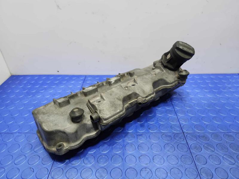 2002 Mercedes C-Class Valve Cover