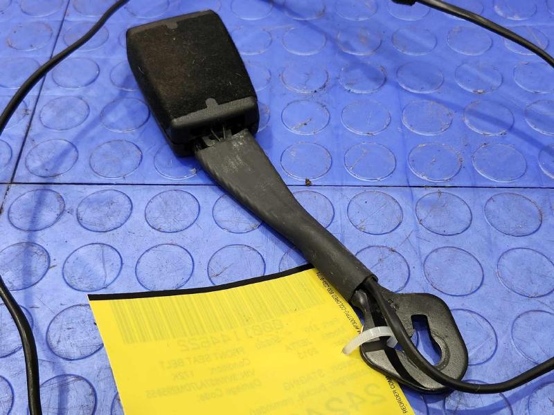 2013 Volkswagen Jetta Front Seat Belt