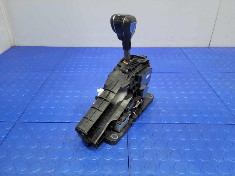 2016-2022 Volvo XC90 Automatic Gear Shifter Assembly Genuine OEM 32240616